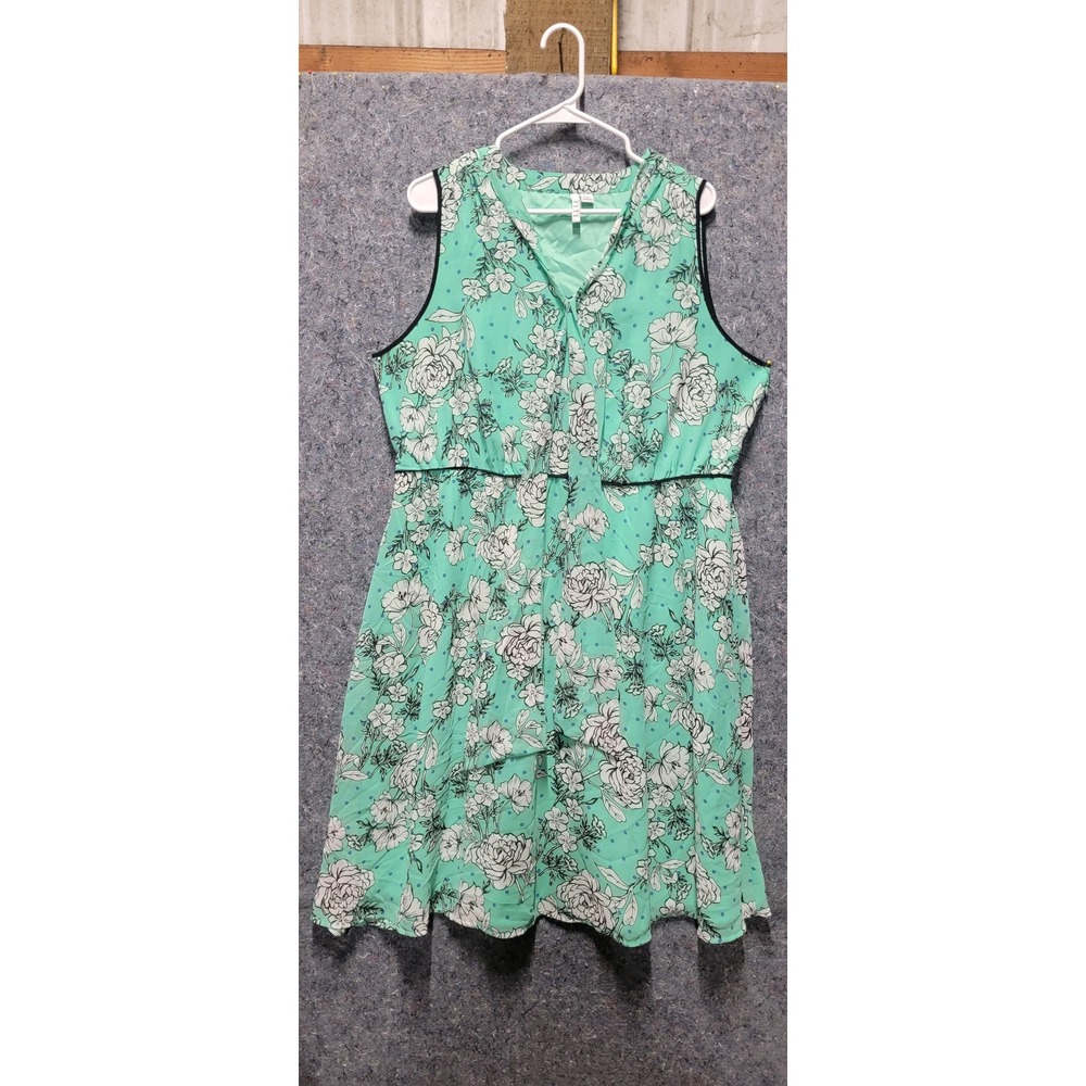 Elle Women's Sleeveless Mint Green w/White Flowers Size‎ 2X